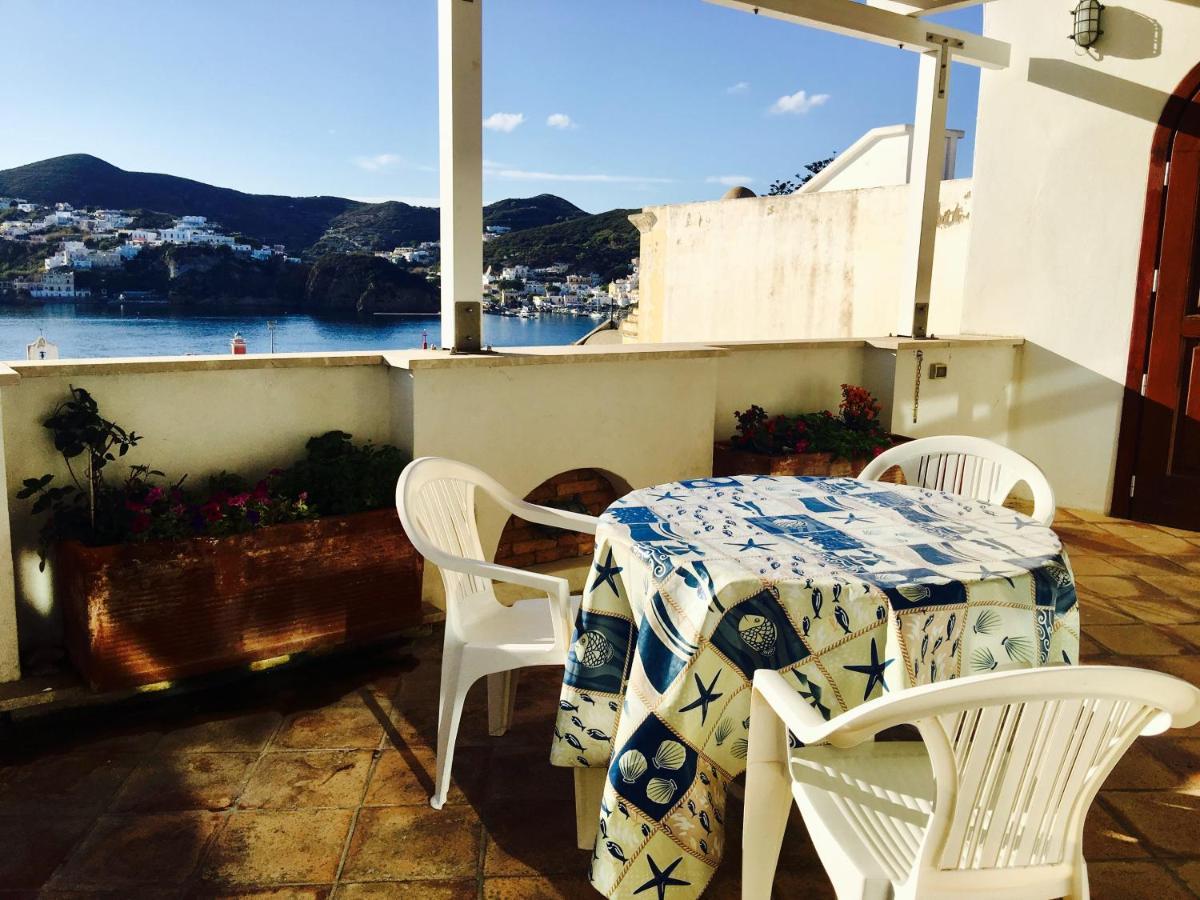 Appartement Agenzia Isotur Nontiscordardime à Ponza Extérieur photo